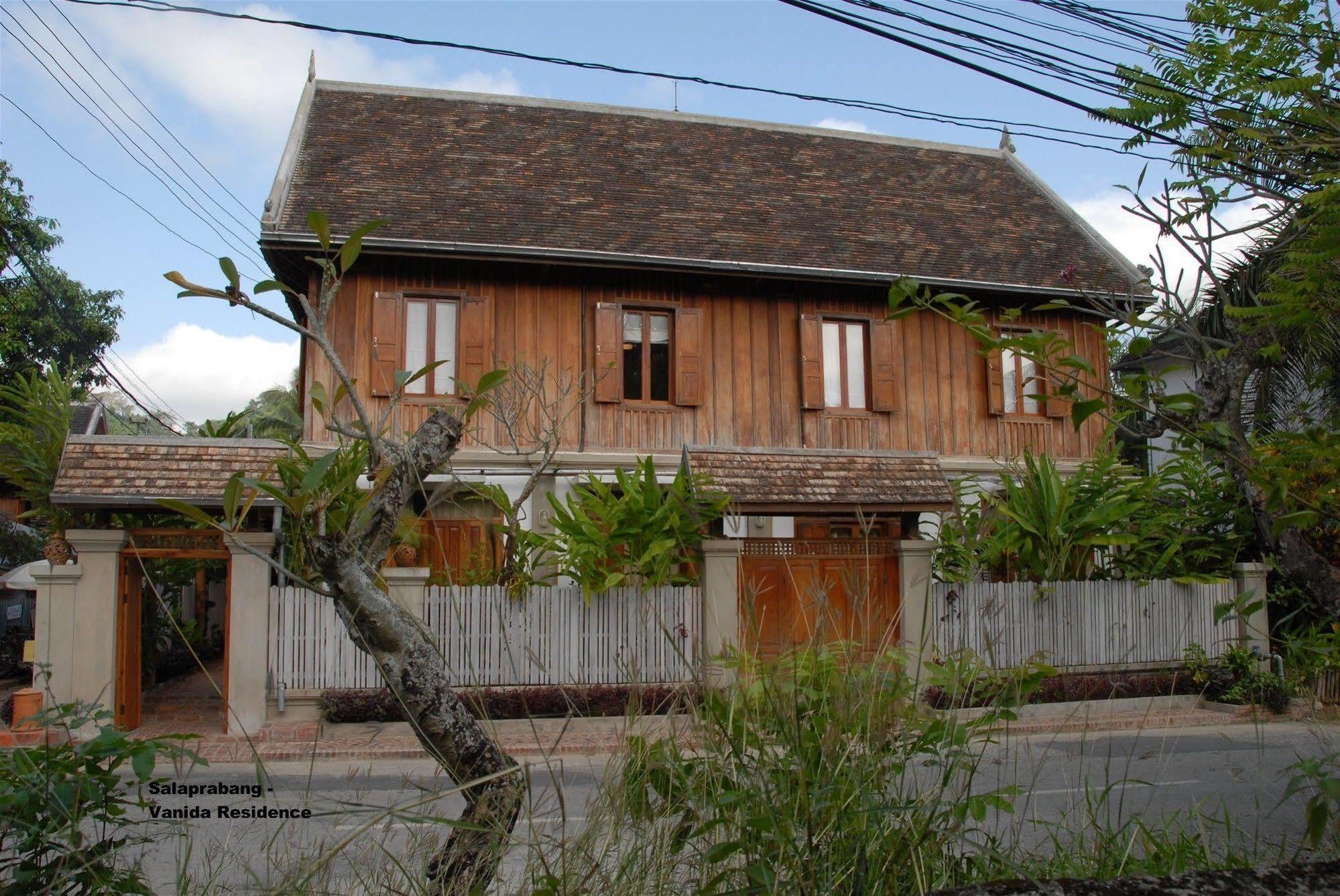 萨拉勃拉邦酒店 琅勃拉邦 外观 照片