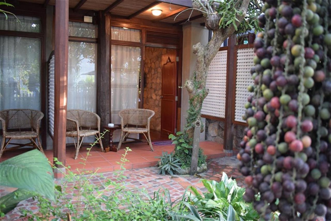 萨拉勃拉邦酒店 琅勃拉邦 外观 照片